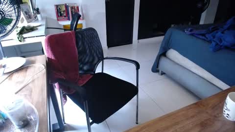 daniel_velez26 online show from March 28, 2026, 4:28 pm