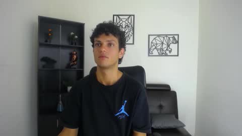 daniel_vila online show from September 12, 2025, 12:00 am