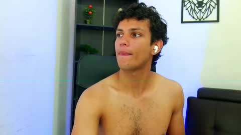 daniel_vila online show from September 16, 2025, 7:48 pm