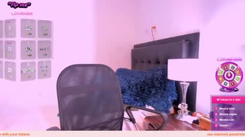Snapshot of daniela_beauty chatting on July 19, 2026, 11:58 am daniela online show from July 19, 2026, 11:58 am