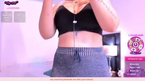 Snapshot of daniela_beauty chatting on July 28, 2026, 7:50 pm daniela online show from July 28, 2026, 7:50 pm