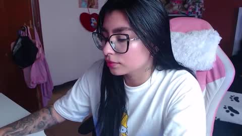 DANIELA online show from September 19, 2025, 5:13 pm