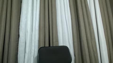 Snapshot of daniela_mondragon chatting on February 19, 2026, 7:43 pm daniela_mondragon online show from February 19, 2026, 7:43 pm