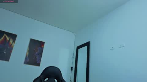 Snapshot of daniela_xue chatting on April 20, 2026, 8:10 pm lorena online show from April 20, 2026, 8:10 pm