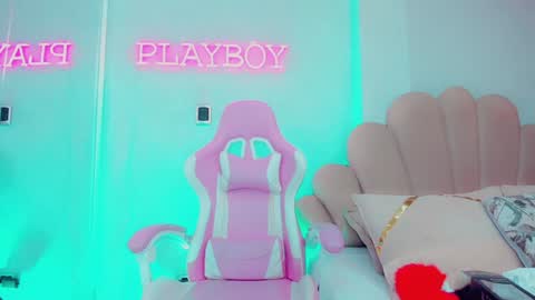 Daniela online show from December 21, 2024, 4:41 am