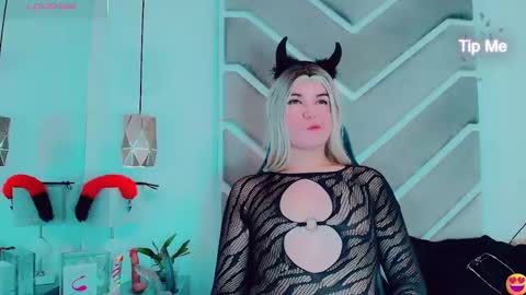 Daniela online show from March 7, 2025, 6:54 pm