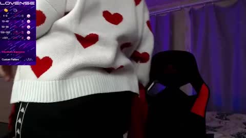 Daniela Cooper online show from February 22, 2025, 2:52 pm