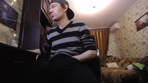 Daniel Grayson online show from March 4, 2025, 10:35 am