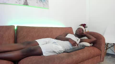 daniell_ferrari online show from January 25, 2025, 10:50 pm