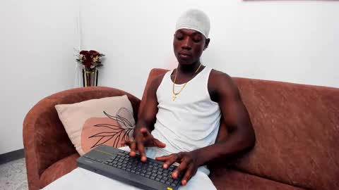 daniell_ferrari online show from February 13, 2025, 2:45 am