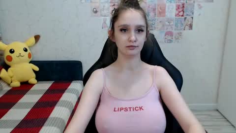 Snapshot of daniella_martin chatting on April 18, 2026, 12:36 am Daniella Martin online show from April 18, 2026, 12:36 am