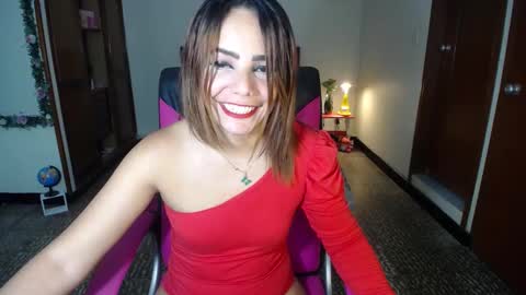 Angie online show from December 23, 2024, 5:22 pm