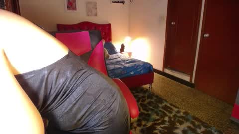 Angie online show from February 9, 2026, 2:43 pm