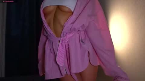 Danielle online show from March 25, 2026, 9:54 pm