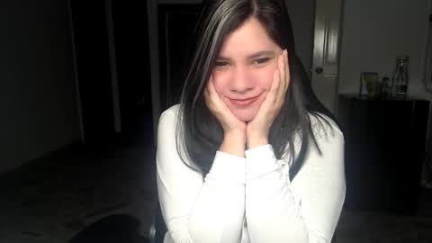 daniellerain online show from February 14, 2026, 9:39 am