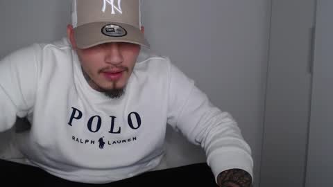Snapshot of danielmilan chatting on January 28, 2025, 5:43 am THE BIG BOSS online show from January 28, 2025, 5:43 am