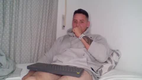 Snapshot of danielmilan chatting on February 2, 2025, 11:08 am THE BIG BOSS online show from February 2, 2025, 11:08 am