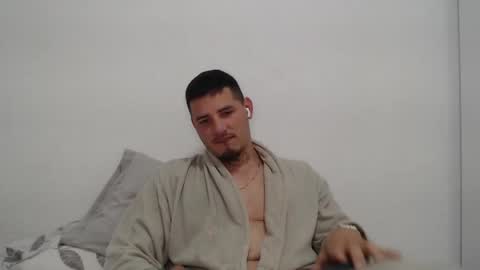 Snapshot of danielmilan chatting on February 9, 2025, 11:58 am THE BIG BOSS online show from February 9, 2025, 11:58 am
