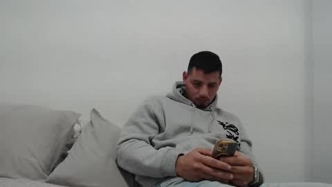 Snapshot of danielmilan chatting on February 10, 2025, 8:09 am THE BIG BOSS online show from February 10, 2025, 8:09 am