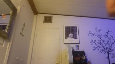 danielneal2731 online show from September 13, 2025, 12:27 pm