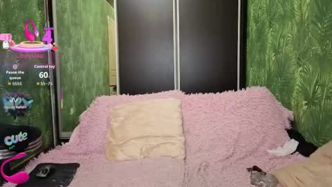 DanieloCool online show from September 10, 2025, 1:44 pm