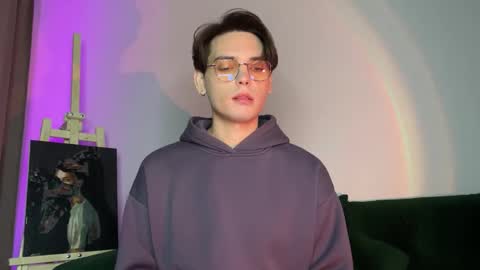 danieltuckerr online show from November 22, 2025, 11:48 pm