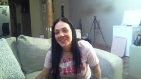 DaniLove online show from February 25, 2025, 3:27 pm