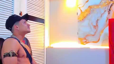 Dani online show from October 18, 2025, 4:04 am