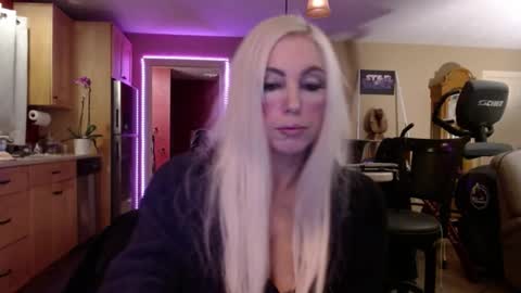 DanikaWhite69 online show from January 3, 2025, 9:36 am