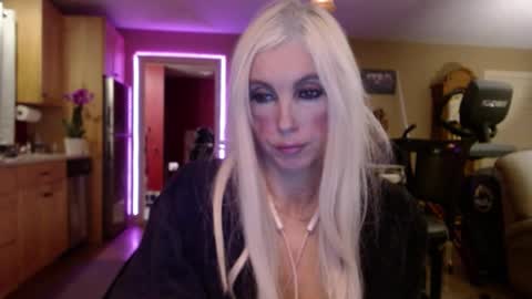DanikaWhite69 online show from February 13, 2025, 8:06 am