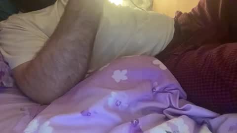 Snapshot of danileush88 chatting on February 15, 2026, 9:33 pm danileush88 online show from February 15, 2026, 9:33 pm