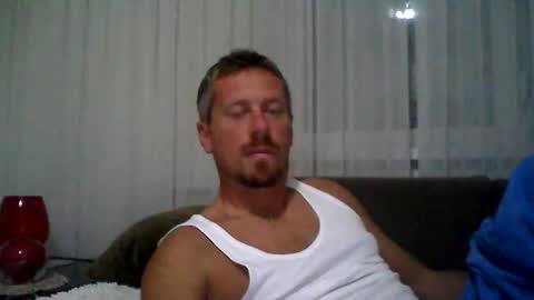 Snapshot of danisami12345 chatting on October 27, 2025, 10:58 pm daniel online show from October 27, 2025, 10:58 pm