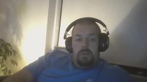 danishman1980 online show from October 13, 2025, 10:43 pm