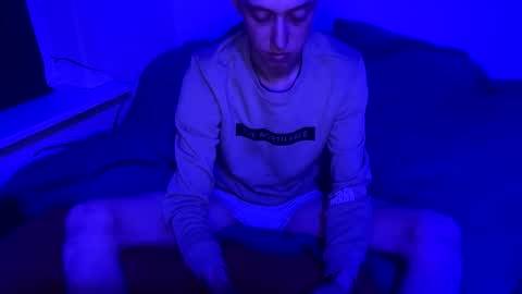 danlshkarl9000 online show from April 26, 2026, 11:24 pm