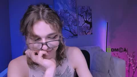 Snapshot of dann_foxy chatting on October 5, 2025, 7:12 pm dann foxy online show from October 5, 2025, 7:12 pm