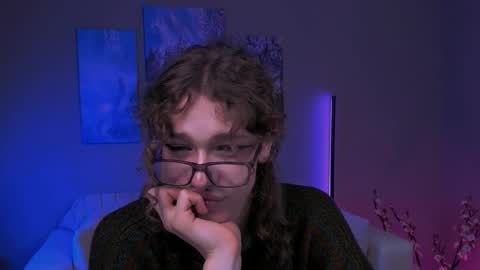 Snapshot of dann_foxy chatting on October 12, 2025, 7:24 pm dann foxy online show from October 12, 2025, 7:24 pm