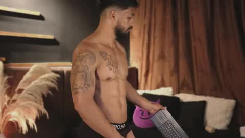 Dann saenz online show from January 17, 2025, 11:59 am