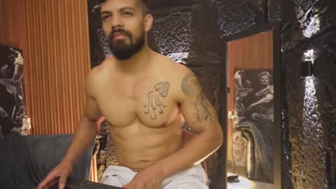 Dann saenz online show from October 8, 2025, 1:53 pm