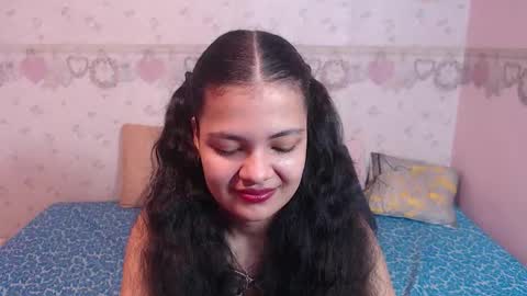 Snapshot of danna_luz1 chatting on February 24, 2026, 12:03 pm Luz online show from February 24, 2026, 12:03 pm