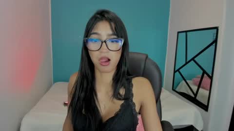 Snapshot of danna_said chatting on June 11, 2026, 3:32 pm Danna online show from June 11, 2026, 3:32 pm