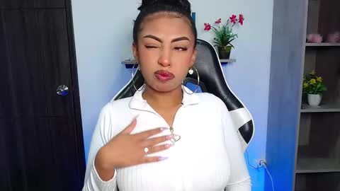 Danna online show from October 8, 2025, 10:24 am