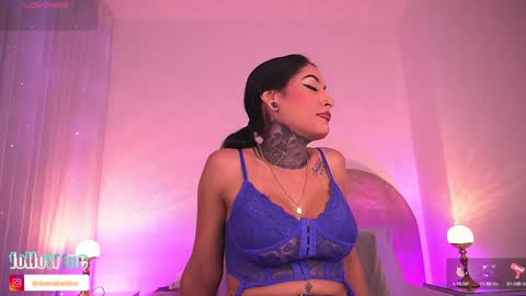 Danna Berlin  online show from November 21, 2025, 7:23 pm