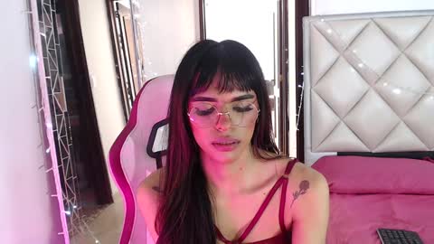Dannamunoz130 online show from December 11, 2024, 2:54 pm