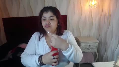 Snapshot of dannagarza chatting on December 1, 2025, 4:28 am Danna Garza online show from December 1, 2025, 4:28 am