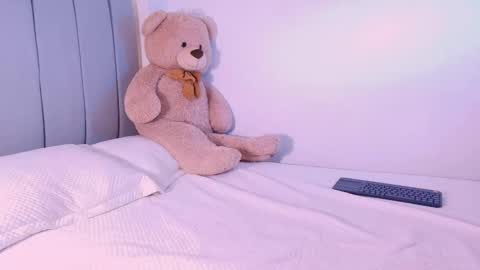 Snapshot of dannahyde chatting on February 23, 2026, 8:06 pm Insta DannaBlueX online show from February 23, 2026, 8:06 pm