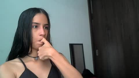 Snapshot of dannali22 chatting on July 25, 2026, 7:33 pm Dannali22 online show from July 25, 2026, 7:33 pm