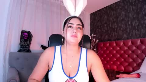 Danna online show from October 31, 2025, 3:02 pm