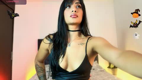 Snapshot of dannawells chatting on November 1, 2025, 7:27 pm Danna Wells online show from November 1, 2025, 7:27 pm