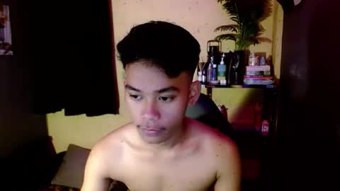 Snapshot of danner_fuckerxx chatting on April 28, 2026, 8:19 am DANNER online show from April 28, 2026, 8:19 am