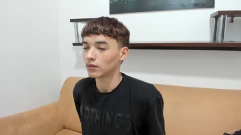 Snapshot of danniels_sweet chatting on December 30, 2024, 12:42 pm danniels_sweet online show from December 30, 2024, 12:42 pm